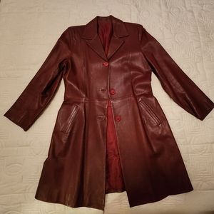 Burgandy light leather coat, made in Italy, GREAT PRE-OWNED